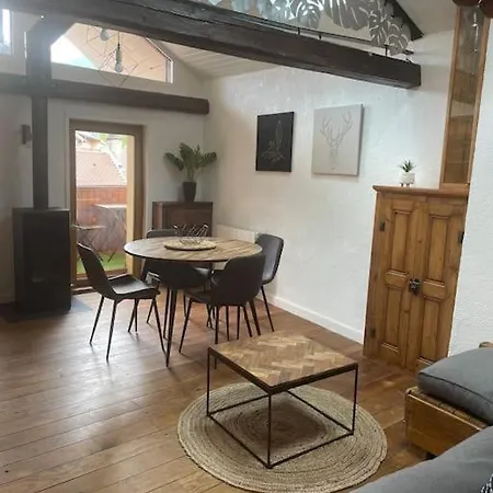 Plein De Charme - Coeur Vieille Apartment